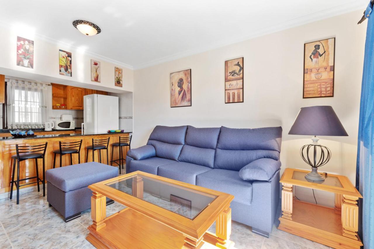 Blue Sky Apartment ปูแอร์โตเดลคาร์เมน ภายนอก รูปภาพ